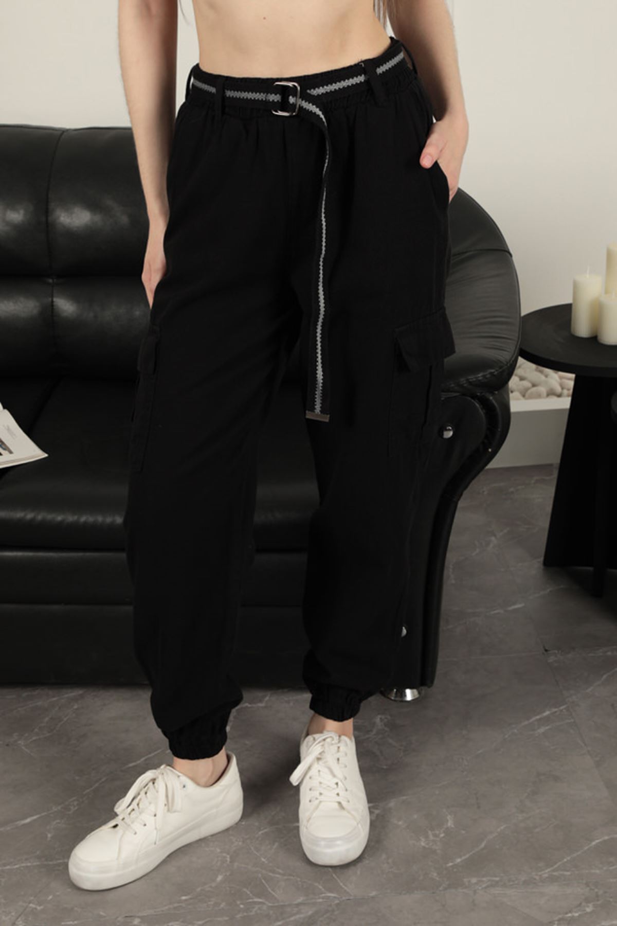 Gabardin Kumaş Kemerli Kargo Kadın Pantolon-Siyah