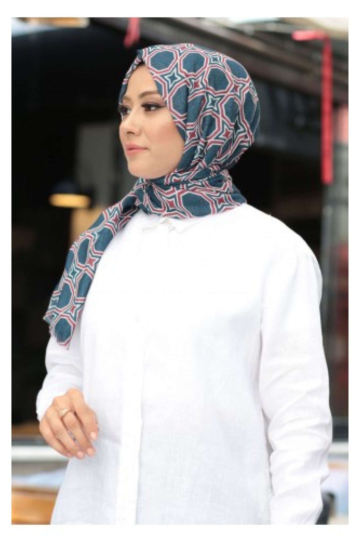 Dijital Baskılı Desenli  Pamuk Şal  KE-02-V5