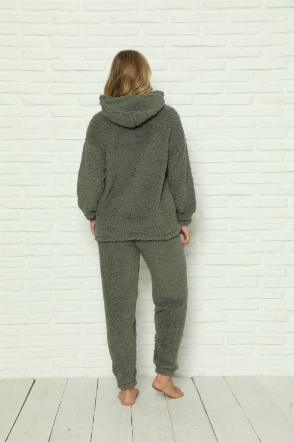 Moda Çizgi Welsoft Polar Peluş Kadın Pijama Takımı 9062